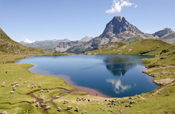 Viajes a Los Pirineos con menores